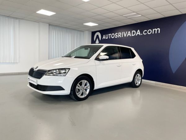 Blanco candy (sólido) Usado 2020 Skoda Fabia Ambition | 13.800 € (Precio justo) - Imagen 1/4