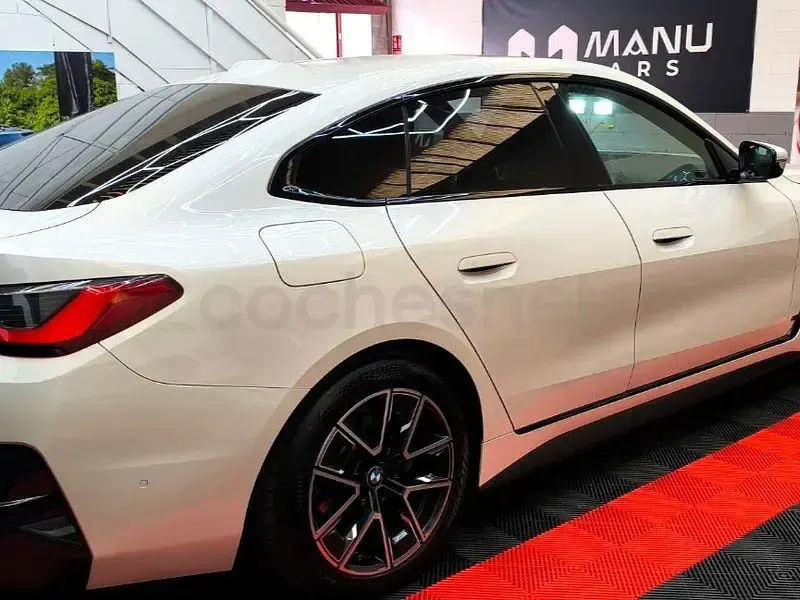 Usado BMW 420 Gran Coupé Shadowline 184 CV (135 kW) 2022 Blanco Coupe