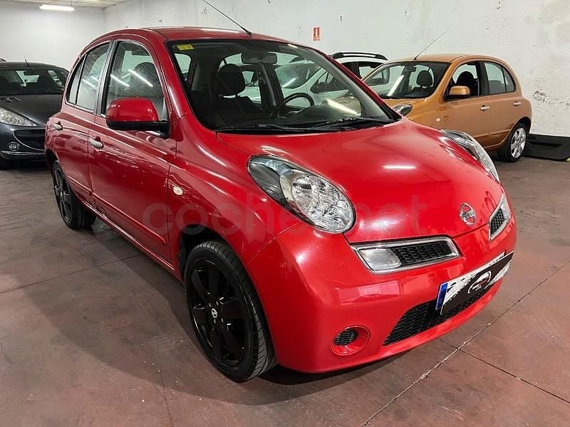 Usado Nissan Micra Acenta+ 80 CV (58 kW) 2010 Rojo Utilitario