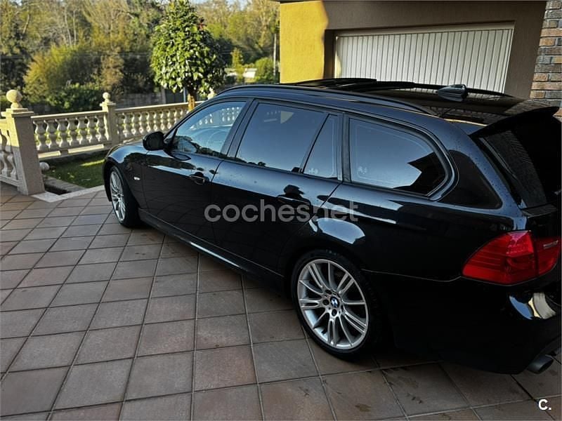Usado BMW 320 177 CV (130 kW) 2010 Negro Familiar