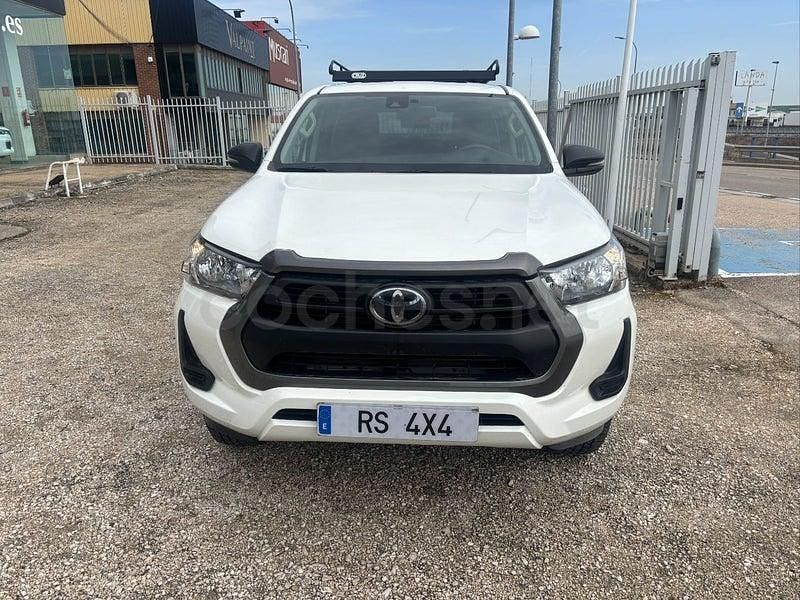Usado Toyota HiLux 150 CV (110 kW) 2025 Blanco Pickup/Camioneta