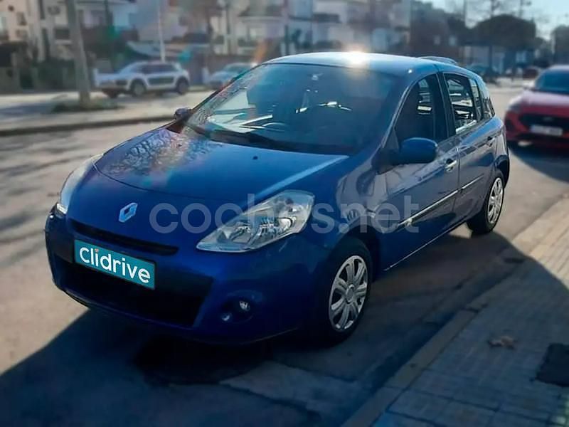 Usado Renault Clio II GT 105 CV (77 kW) 2009 Azul Berlina