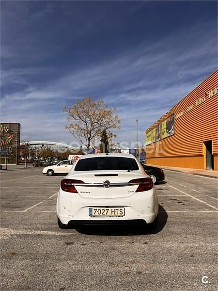 Usado Opel Insignia Excellence 163 CV (119 kW) 2013 Blanco Berlina