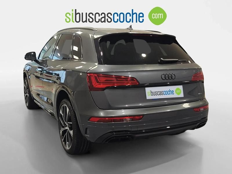 Usado Audi Q5 204 CV (150 kW) 2024 Gris/plata SUV