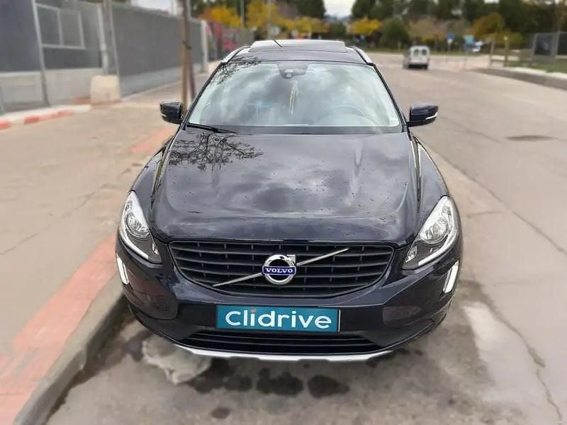 Usado Volvo XC60 Momentum 190 CV (139 kW) 2017 Azul SUV