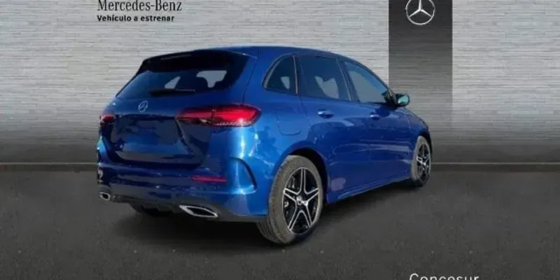 Nuevo Mercedes B250e 218 CV (160 kW) 2026 Azul Utilitario