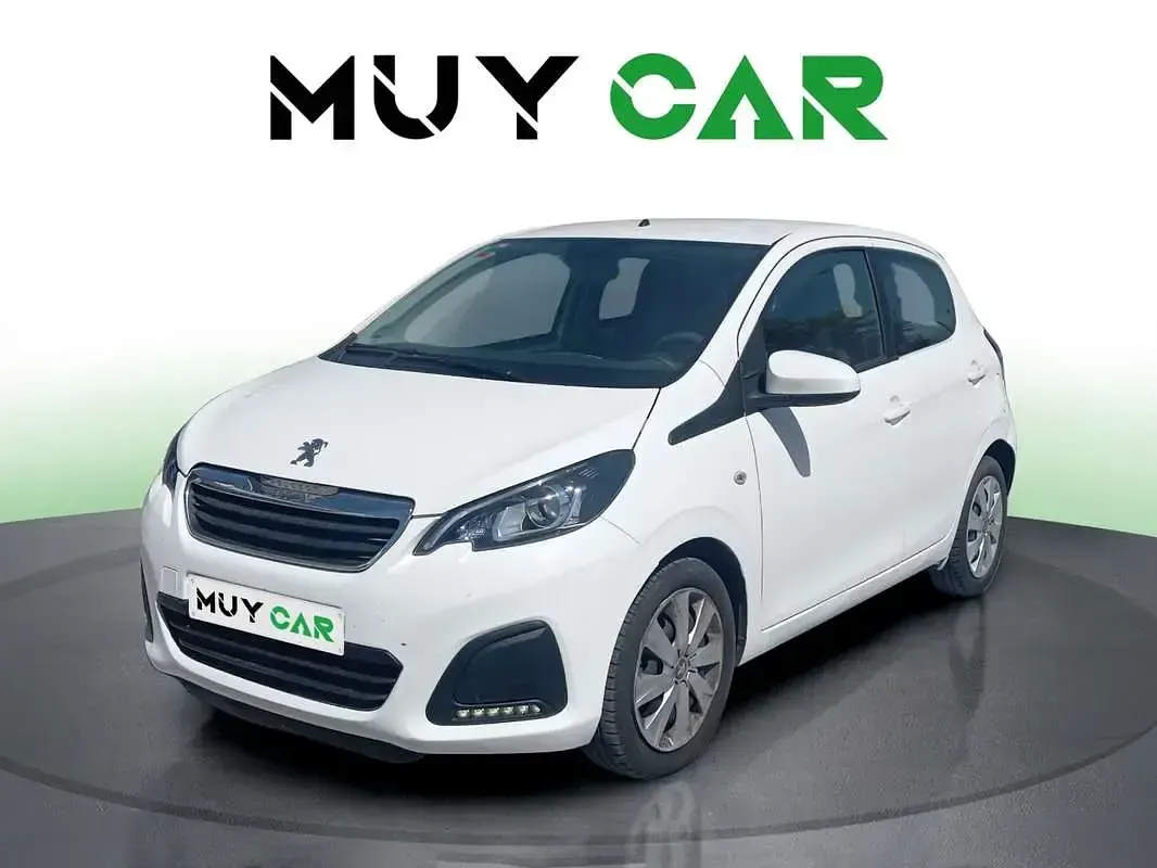 Usado Peugeot 108 Allure 82 CV (60 kW) 2017 Blanco Utilitario