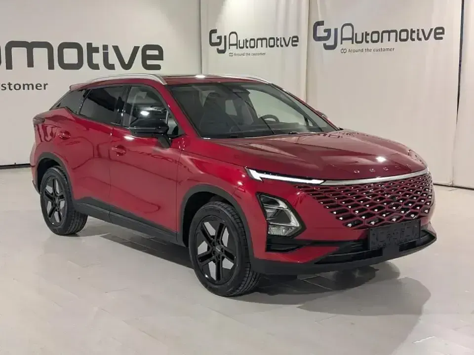 Usado Omoda 5 147 CV (108 kW) 2025 Rojo SUV