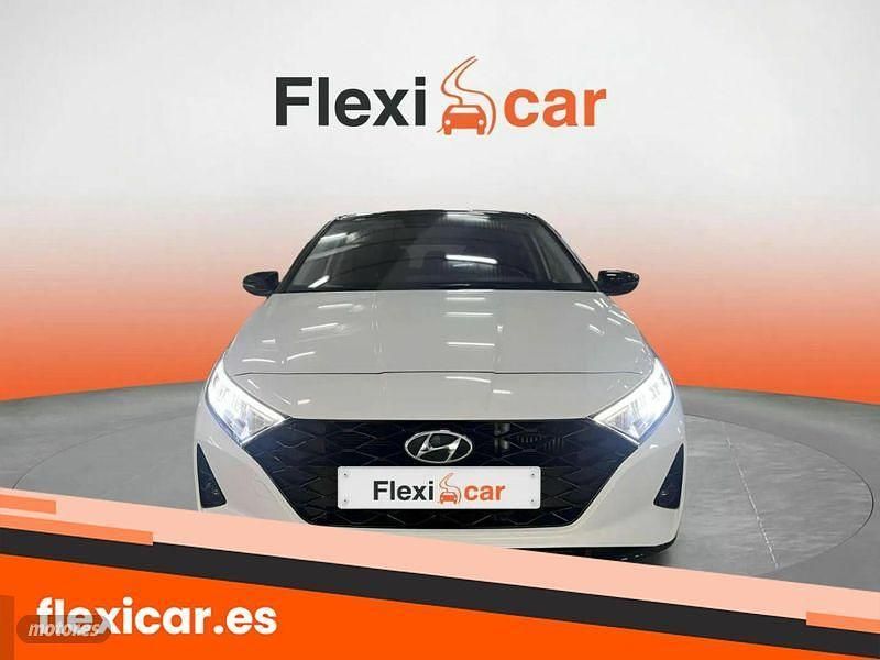 Usado Hyundai i20 100 CV (73 kW) 2022 Blanco Utilitario