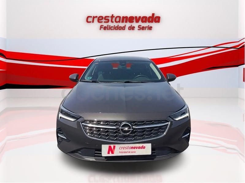 Usado Opel Insignia Business Elegance 174 CV (127 kW) 2021 Gris / plata Berlina