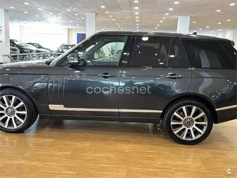 Usado Land Rover Range Rover Autobiography 340 CV (250 kW) 2016 Negro SUV