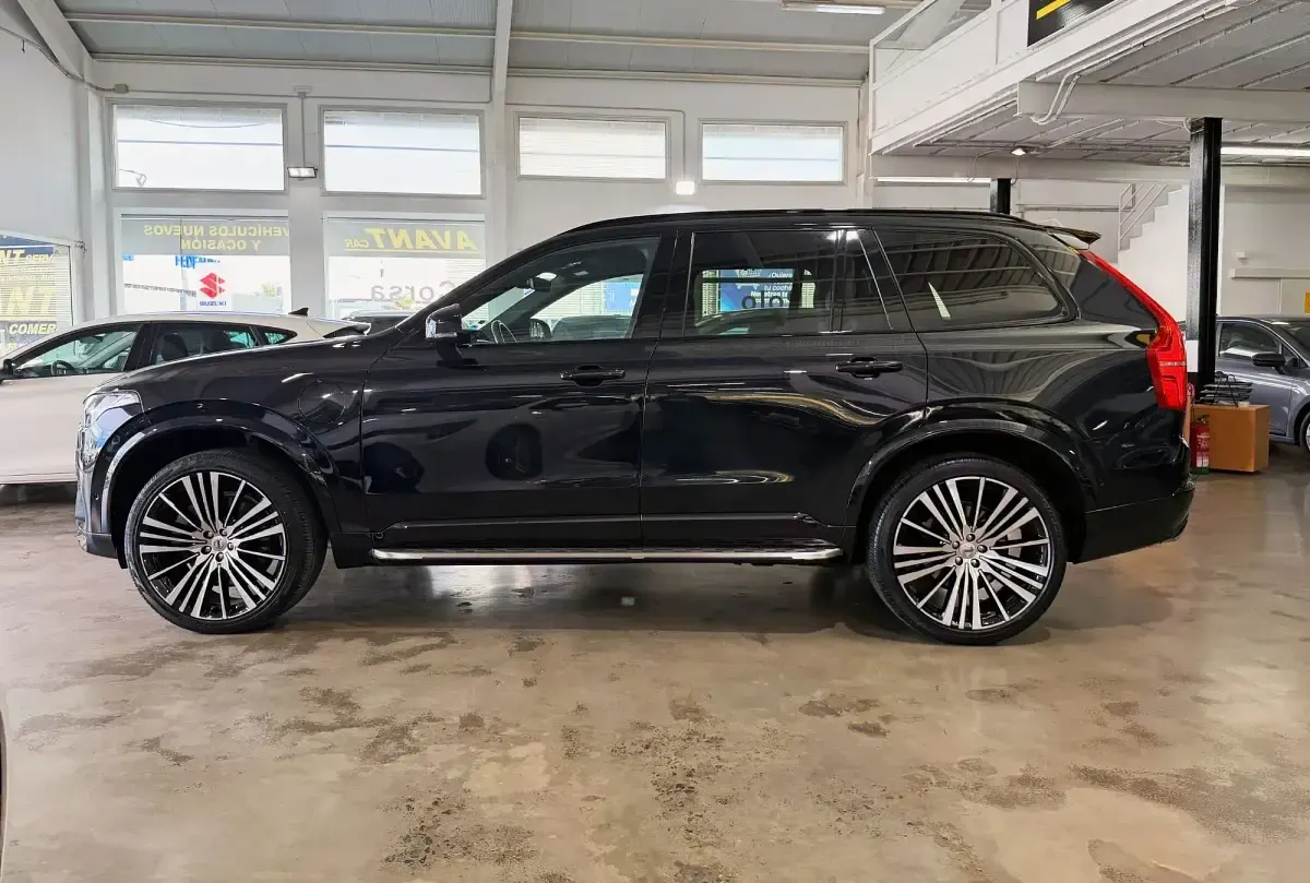 Usado Volvo XC90 R-Design 390 CV (286 kW) 2019 Negro SUV