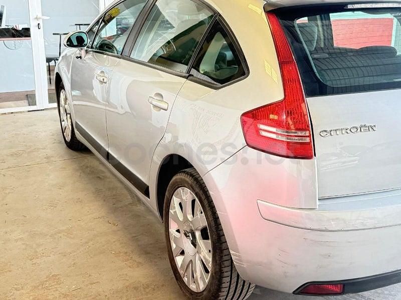 Usado Citroën C4 Exclusive 110 CV (80 kW) 2005 Gris / plata Berlina