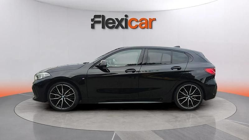 Usado BMW 118 136 CV (100 kW) 2022 Negro Utilitario