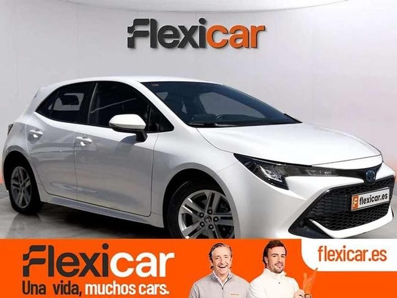 Blanco Usado 2021 Toyota Corolla Active Utilitario | 14.290 € (Super precio) - Imagen 1/4