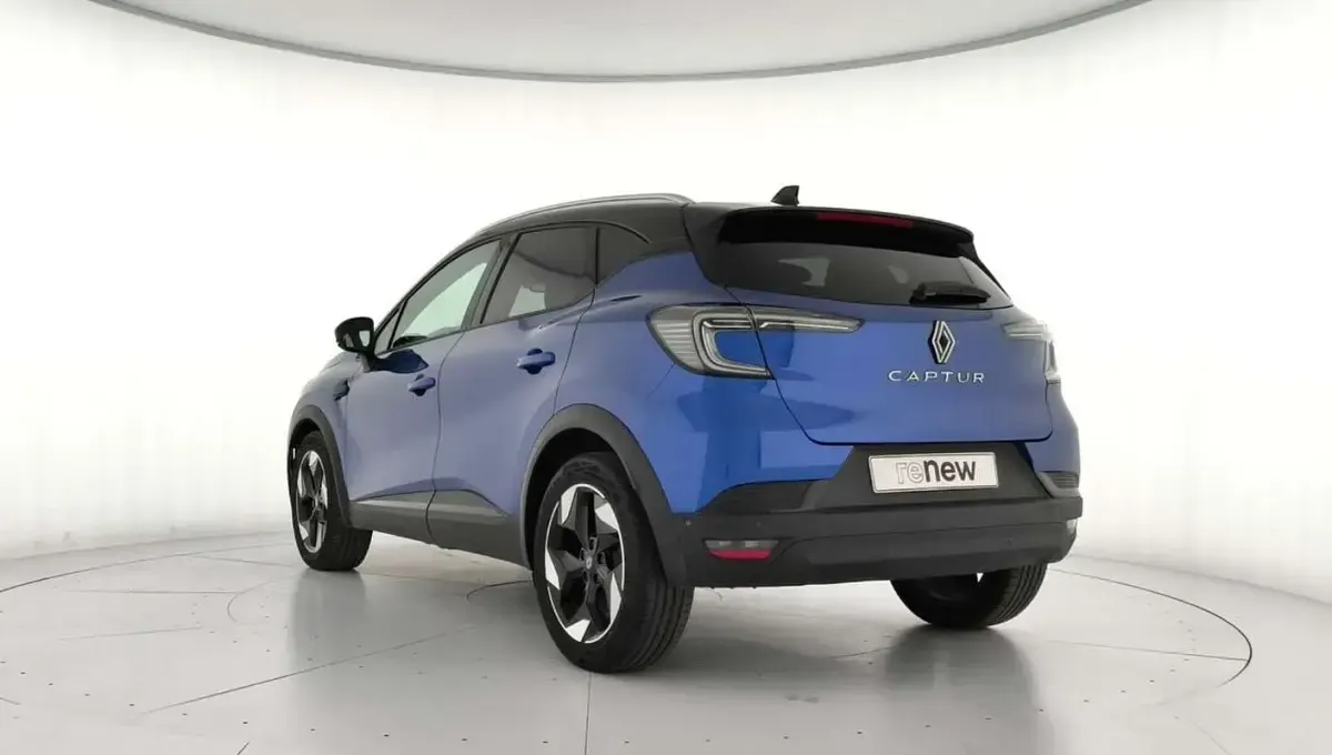 Usado Renault Captur Techno 101 CV (74 kW) 2025 Azul SUV