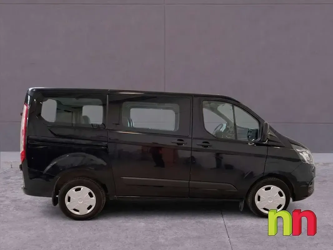 Usado Ford Transit Custom 129 CV (94 kW) 2021 Negro Van