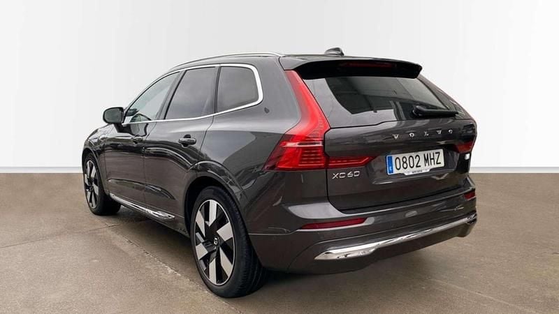 Używany Volvo XC60 Ultimate 351 KM (258 kW) 2023 SUV