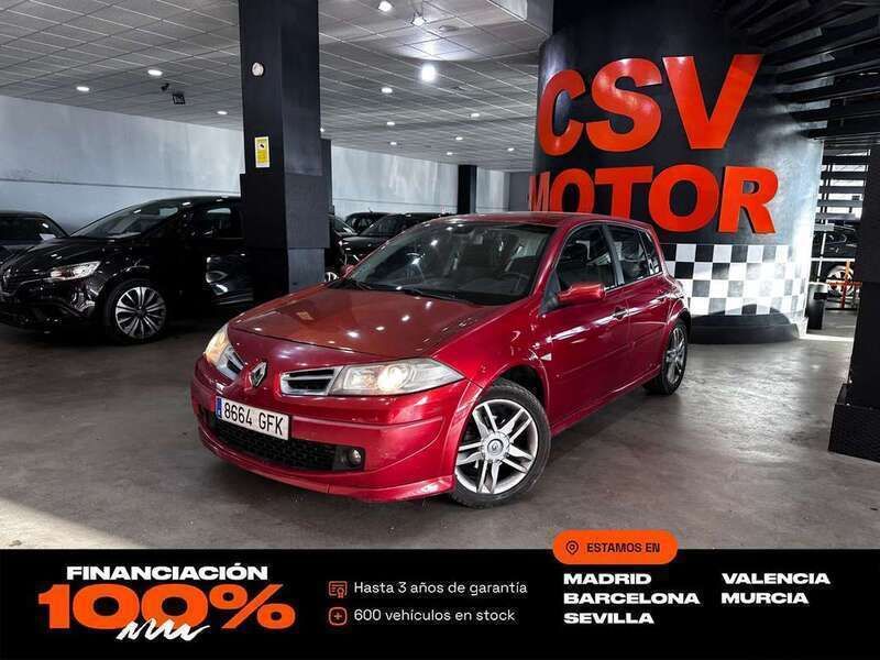 Rojo Usado 2008 Renault Mégane III Berlina | 2650 € - Imagen 1/4