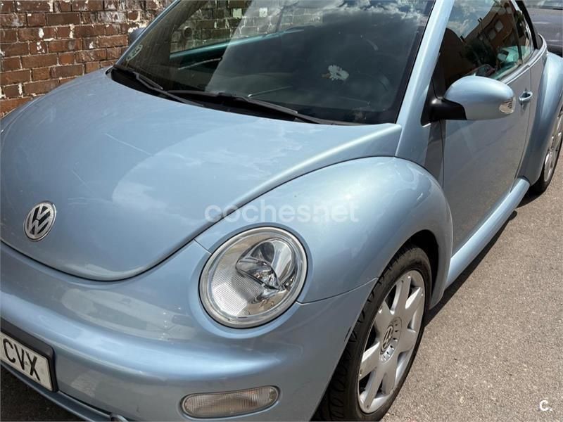 Usado VW New Beetle Cabriolet 115 CV (84 kW) 2004 Azul Descapotable