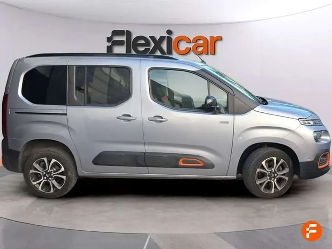 Usado Citroën Berlingo 131 CV (96 kW) 2024 Gris Monovolumen