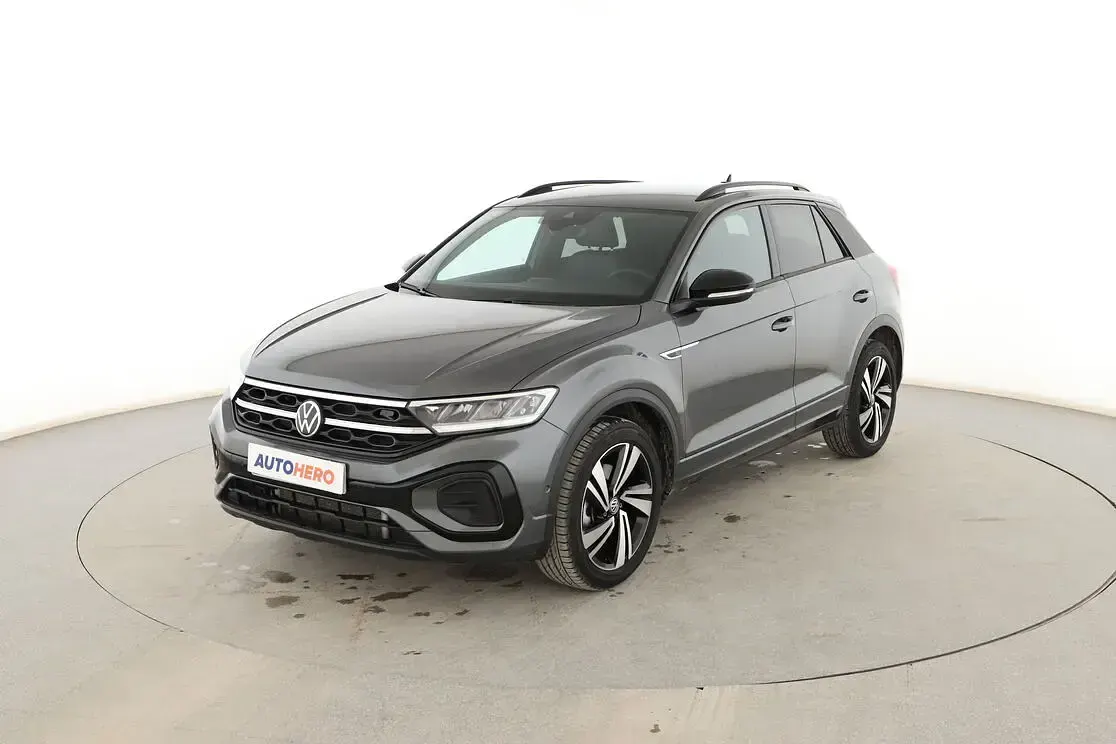 Begagnad VW T-Roc Cabriolet R-line 150 HK (110 kW) 2025 SUV
