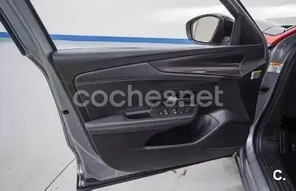 Usado Opel Mokka Business Elegance 100 CV (73 kW) 2021 Gris / plata SUV