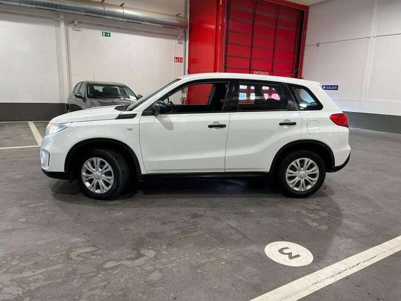 Usado Suzuki Vitara GL 120 CV (88 kW) 2017 Blanco SUV