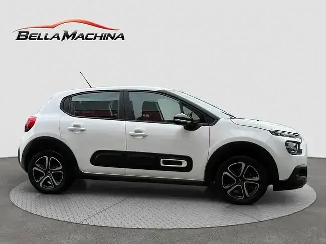 Usado Citroën C3 Feel 83 CV (61 kW) 2023 Blanco Utilitario