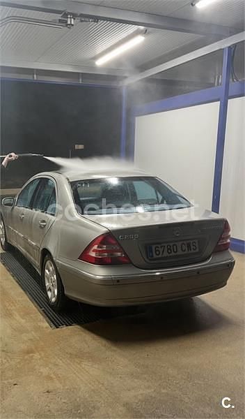 Gris / plata Usado 2004 Mercedes C200 Avantgarde Berlina | 4500 € (Buen precio) - Imagen 1/1