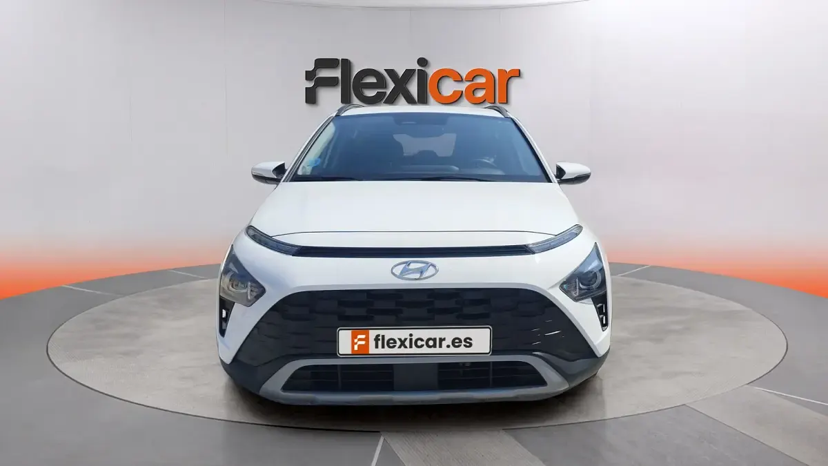Usado Hyundai Bayon 101 CV (74 kW) 2023 Blanco SUV