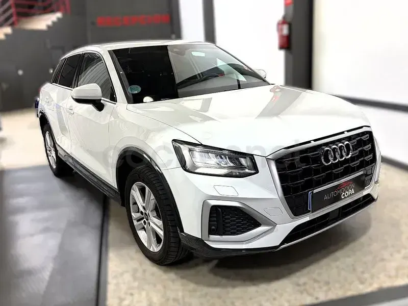 Usado Audi Q2 Advanced Plus 116 CV (85 kW) 2022 Blanco SUV