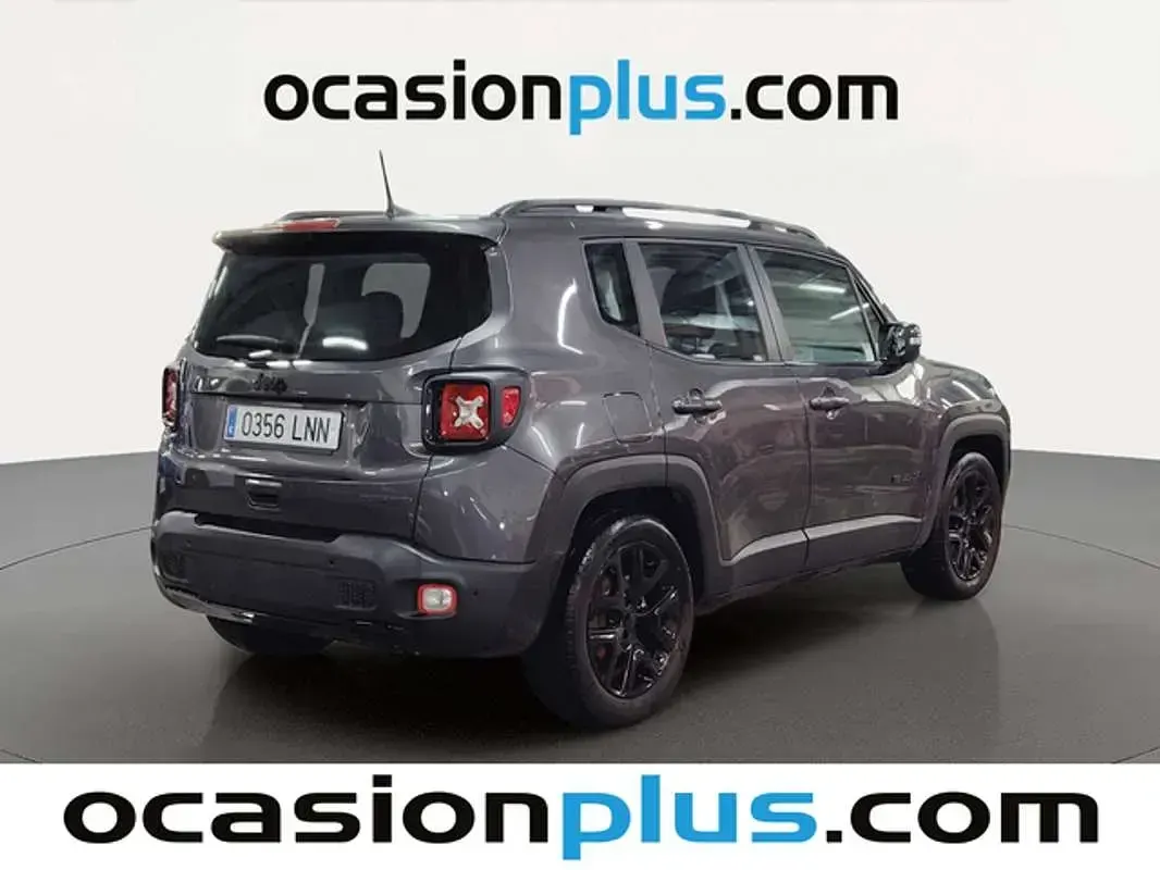 Usado Jeep Renegade Night Eagle 120 CV (88 kW) 2021 Gris SUV