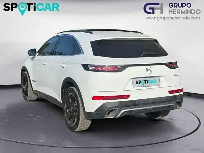 Käytetty DS Automobiles DS7 Crossback Performance 180 HP (132 kW) 2022 Valkoinen Katumaasturi