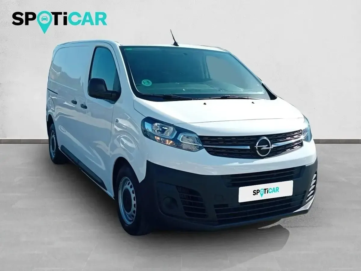 Usado Opel Vivaro-e Combi 102 CV (75 kW) 2022 Blanco Monovolumen