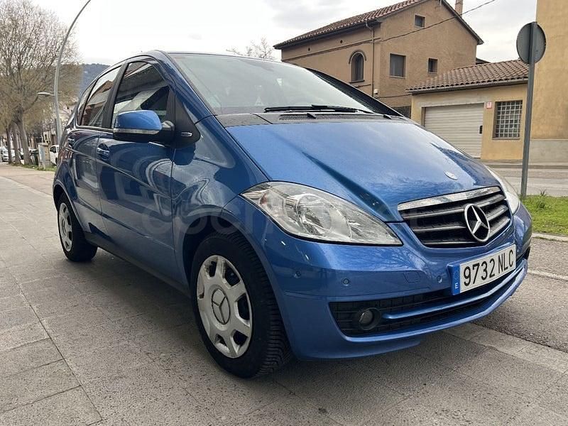 Usado Mercedes A170 Avantgarde 116 CV (85 kW) 2009 Azul Monovolumen