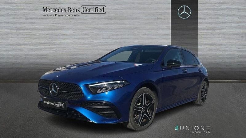 Usado Mercedes A250 218 CV (160 kW) 2024 Azul Berlina