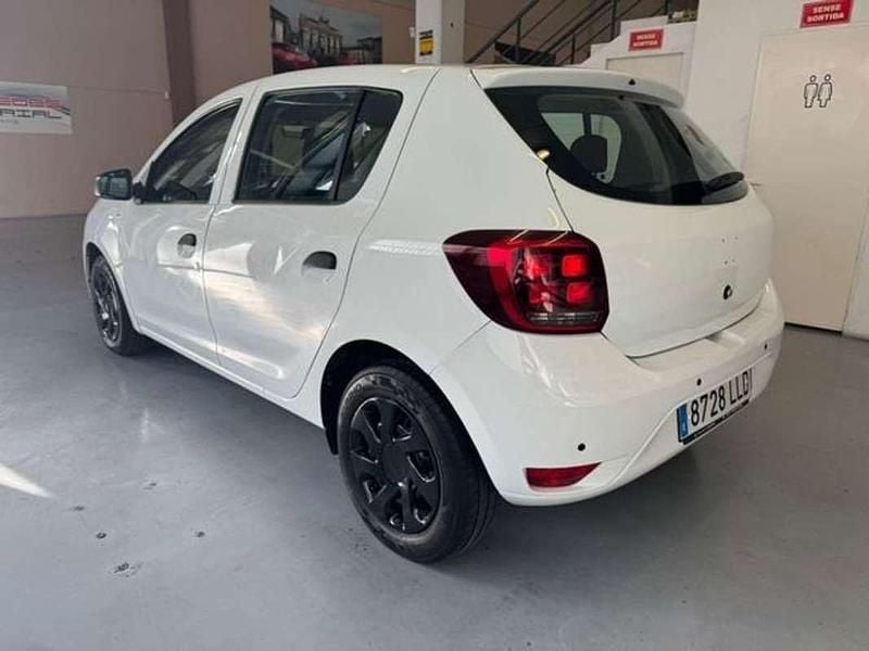 Usado Dacia Sandero Essentiel 101 CV (74 kW) 2020 Blanco Utilitario
