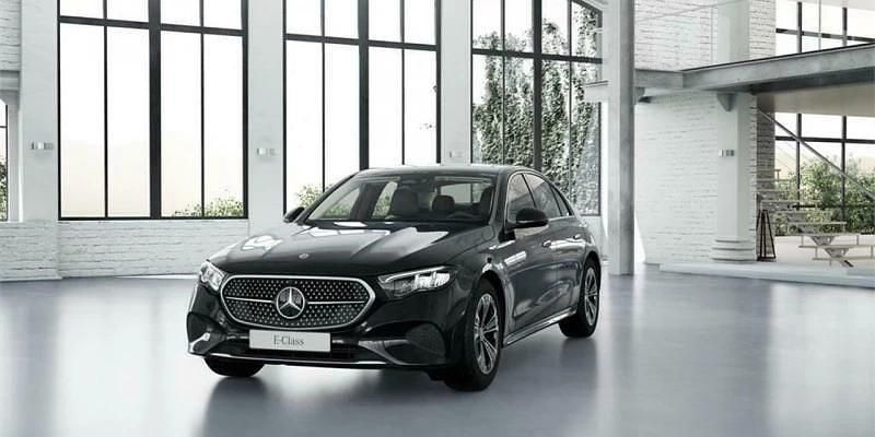 Negro Nuevo 2025 Mercedes E220 Berlina | 59.700 € (Buen precio) - Imagen 1/4