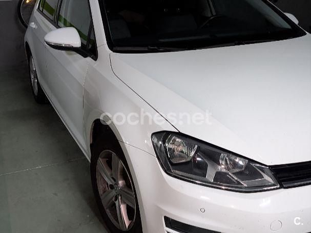 Blanco Usado 2016 VW Golf VII Advance Berlina | 10.900 € (Buen precio) - Imagen 1/4