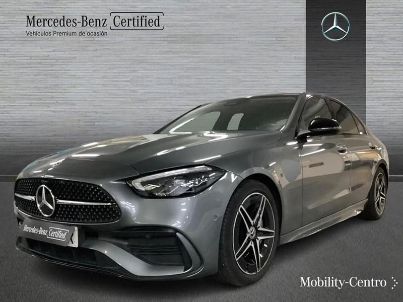 Usado Mercedes C220 AMG line 200 CV (147 kW) 2021 Selenitgrey  metallic paint Berlina