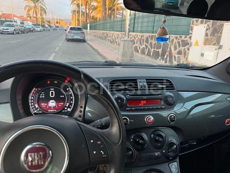 Usado Fiat 500 105 CV (77 kW) 2014 Gris / plata Descapotable