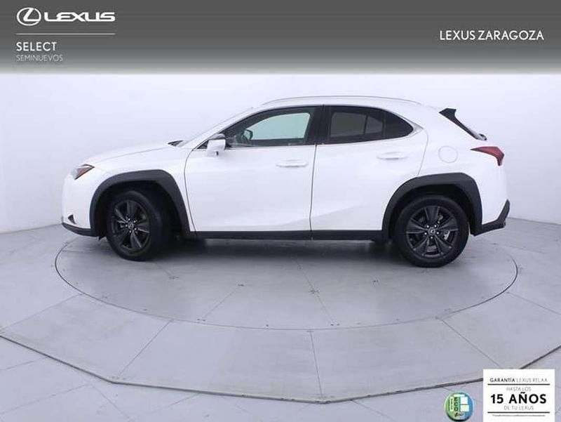 Usado Lexus UX 250h 184 CV (135 kW) 2023 Blanco SUV