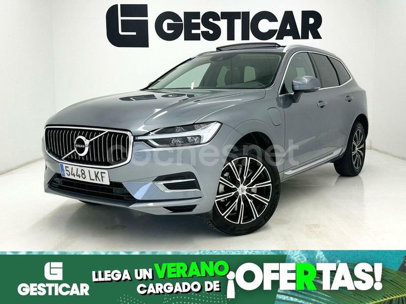 Gris / plata Usado 2020 Volvo XC60 Inscription SUV | 36.990 € (Un poco caro) - Imagen 1/4