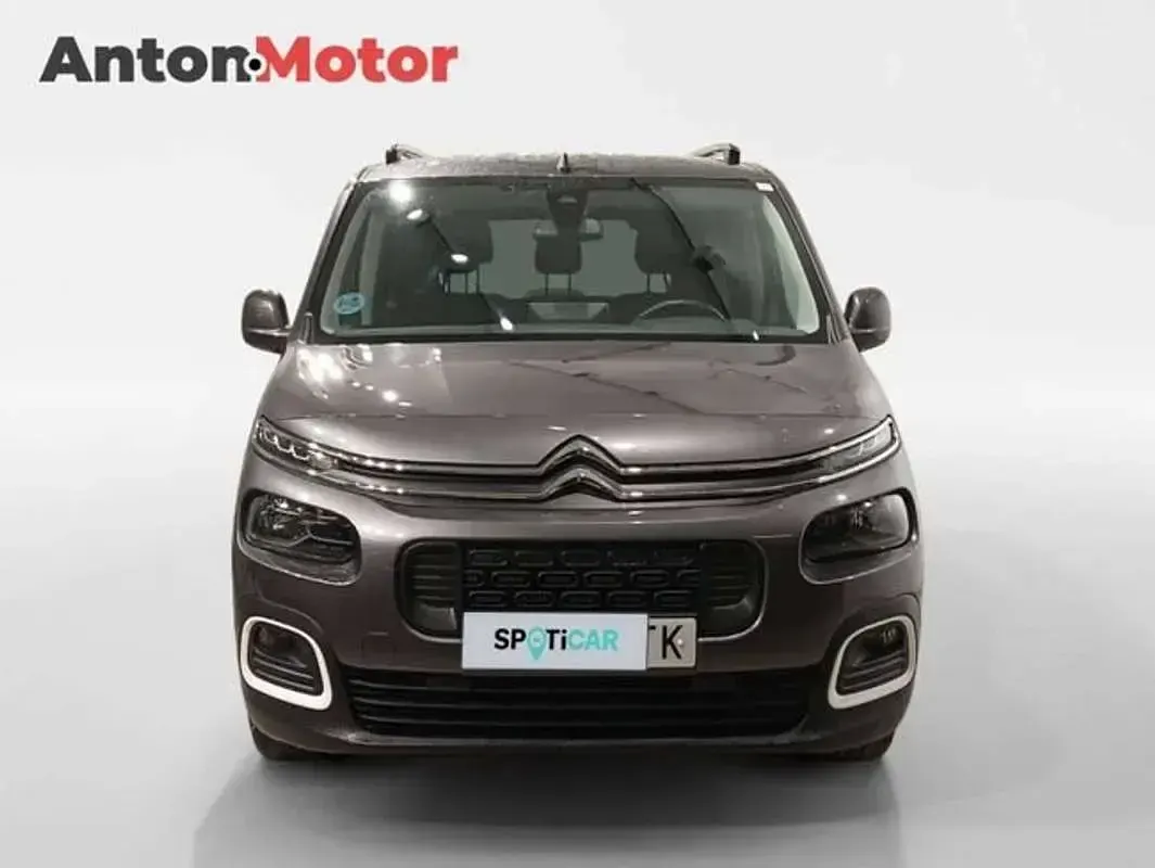 Usado Citroën Berlingo Feel 102 CV (75 kW) 2021 Gris Monovolumen