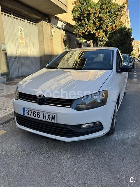Blanco Usado 2014 VW Polo Edition Berlina | 8900 € (Precio justo) - Imagen 1/4