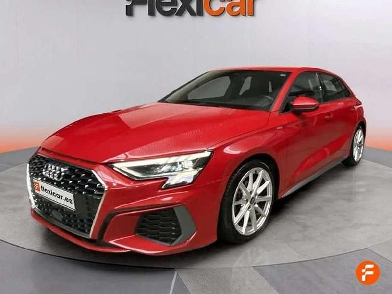 Usado Audi A3 Sportback S-Line 150 CV (110 kW) 2023 Rojo Utilitario