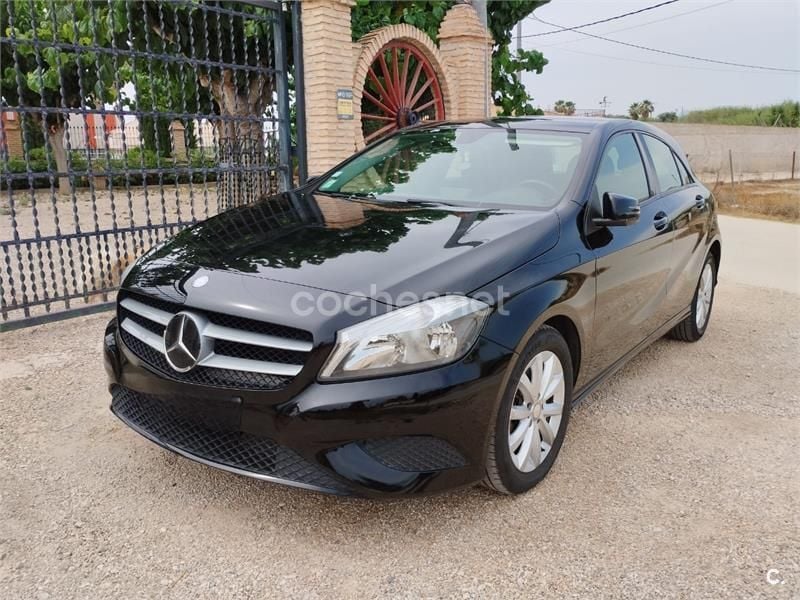 Negro Usado 2014 Mercedes A200 Urban Berlina | 8490 € (Super precio) - Imagen 1/4
