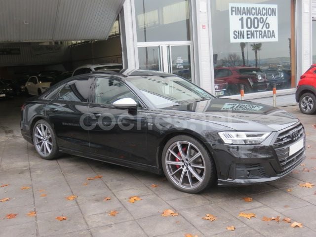Negro Usado 2020 Audi A8 Berlina | 53.990 € (Precio justo) - Imagen 1/4