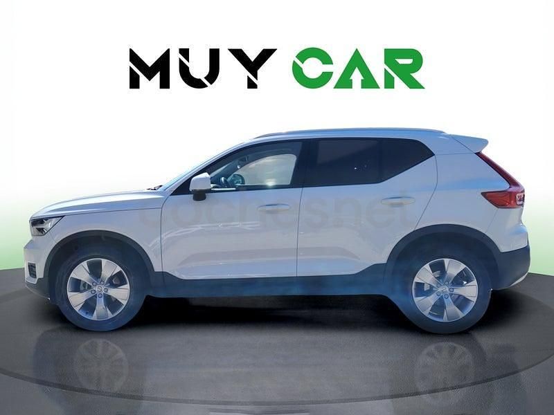 Usado Volvo XC40 Momentum 150 CV (110 kW) 2020 Blanco SUV
